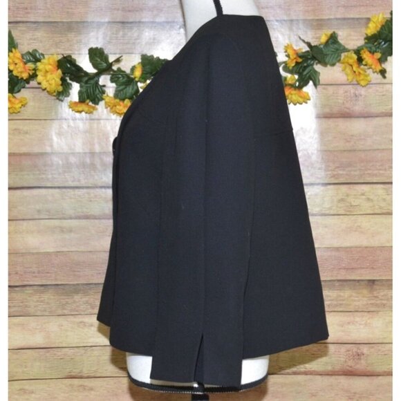 Liz Claiborne Ladies 14 Black Single Button Blazer Jacket Cropped Career Office - Picture 4 of 10